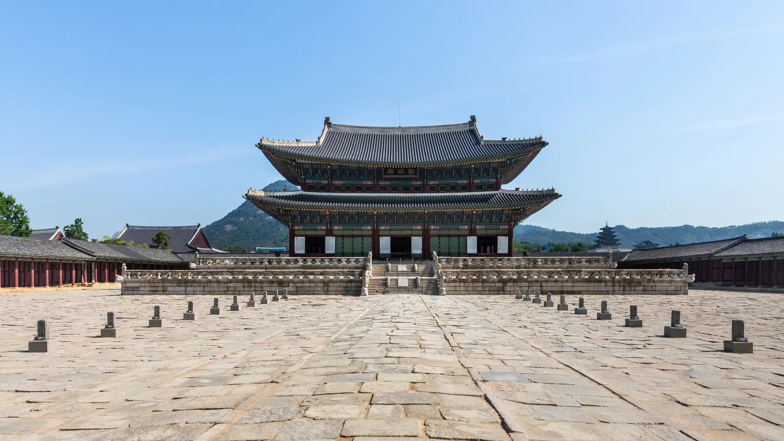 Gyeongbokgung Palace with Seoul's modern skyline behind it, South Korea